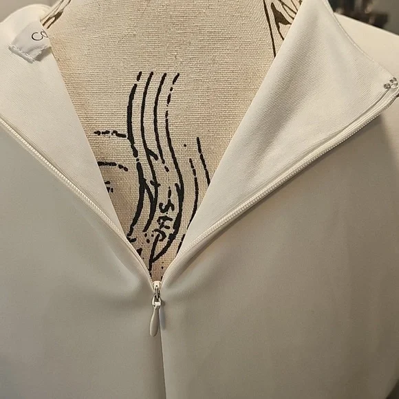 Calvin Klein Green, Cream and Black Slimming Pencil Dress, Size 4. - Picture 8 of 11